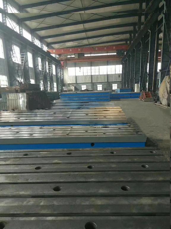 大型鑄鐵平臺(tái)